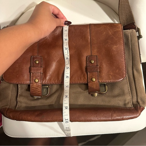 👜 Fossil Canvas & Leather Messenger Bag — Vintage Style Crossbody Laptop Satchel - Picture 9 of 9